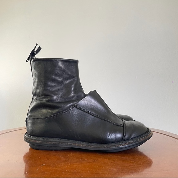 Trippen Shoes - Trippen Women’s Black Leather Ankle Boots | US 9